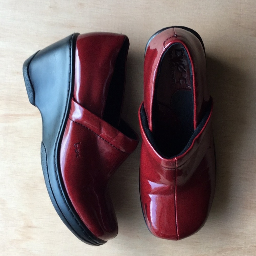 b.o.c. Clogs  Size 6 Red GUC